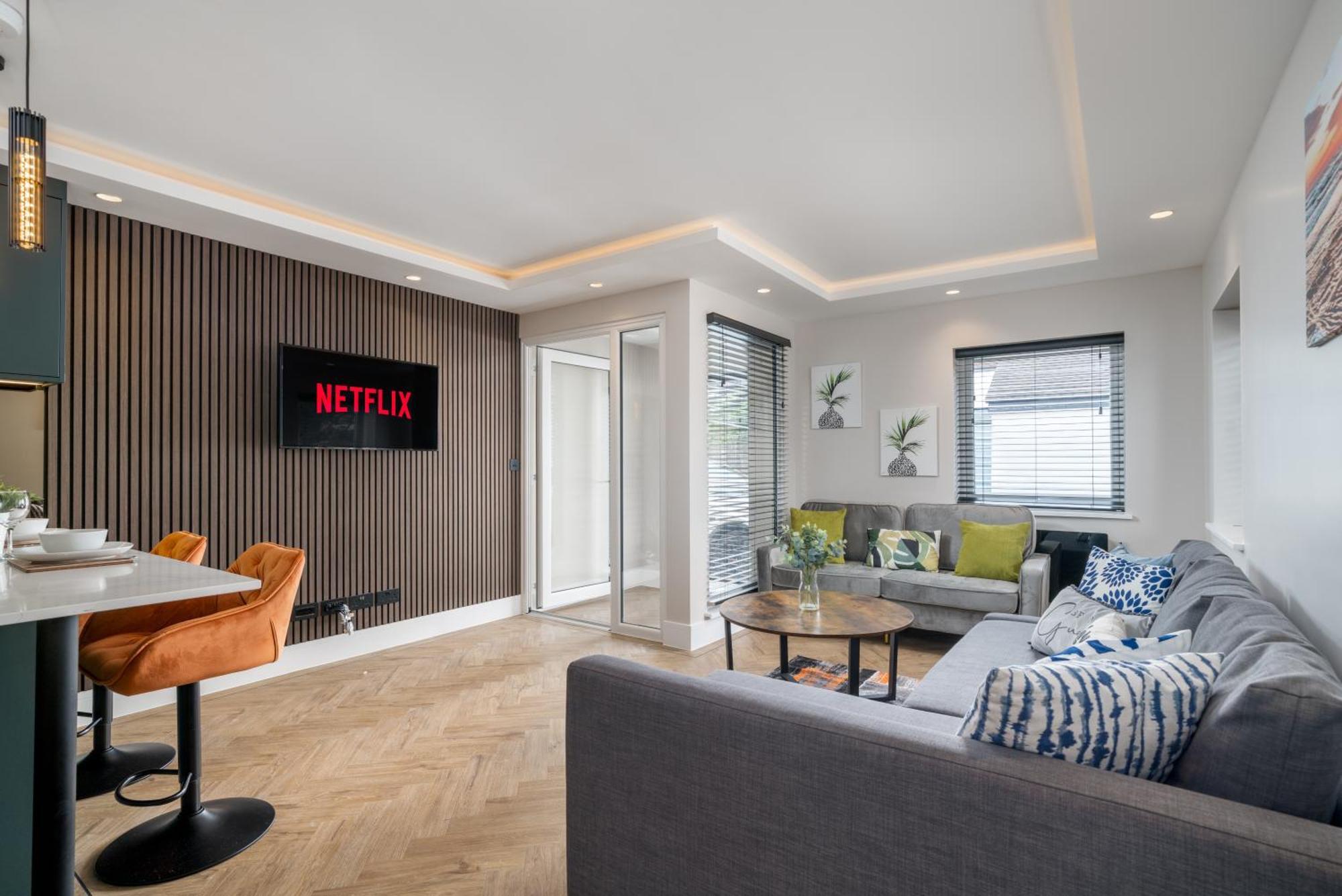 Skyvillion - Cozy Large 4 & 1 Bed Apartments In London Enfield, Mins To Tube Station, Free Wi-Fi Ngoại thất bức ảnh